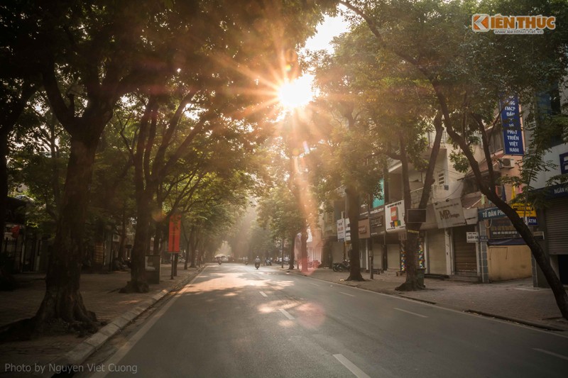 Ngam Ha Noi vao thu lang dang suong mo, nang vang ong a-Hinh-10